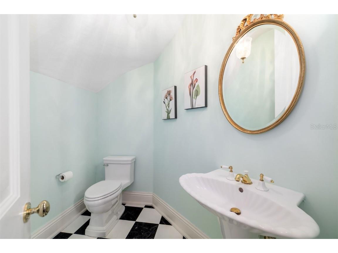 8585 Midnight Pass Road Sarasota FL 34242 - LITTLE SARASOTA BAY A4660258 image69