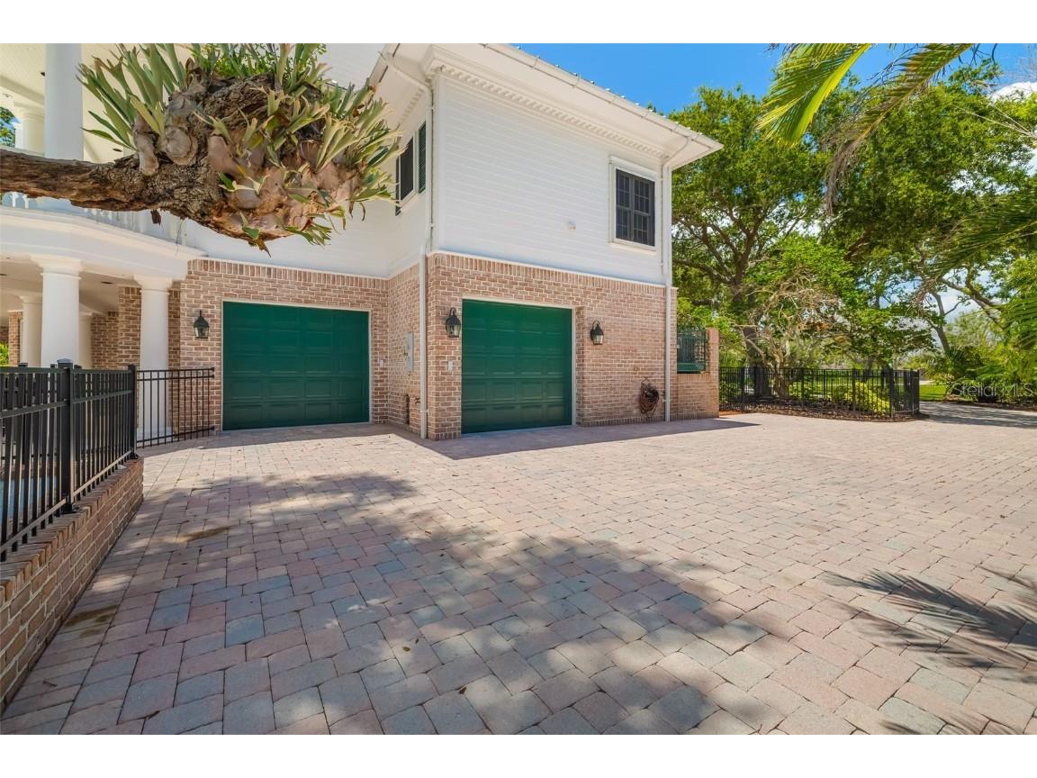 8585 Midnight Pass Road Sarasota FL 34242 - LITTLE SARASOTA BAY A4660258 image79