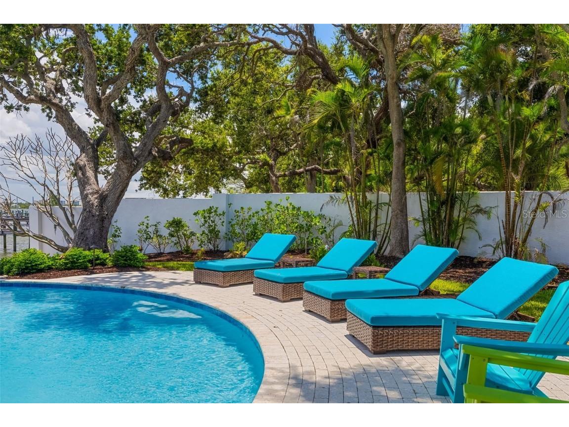 8585 Midnight Pass Road Sarasota FL 34242 - LITTLE SARASOTA BAY A4660258 image90