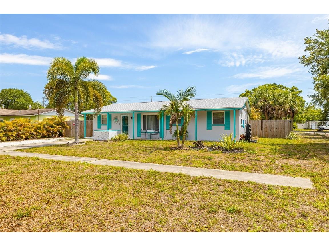 8588 95th Avenue Seminole FL 33777 U8199259 image1