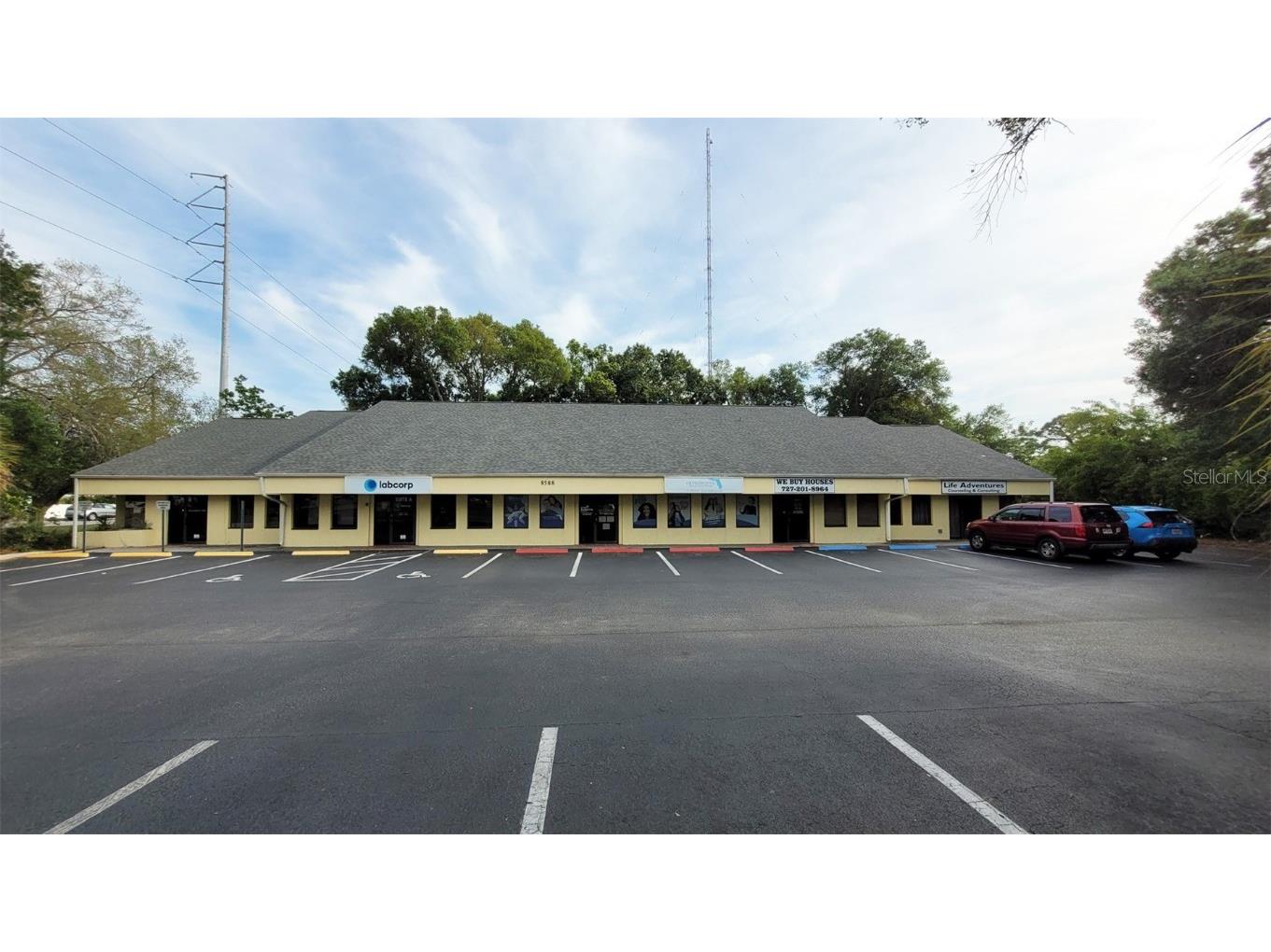 8588 Starkey Road Seminole FL 33777 W7863787 image2