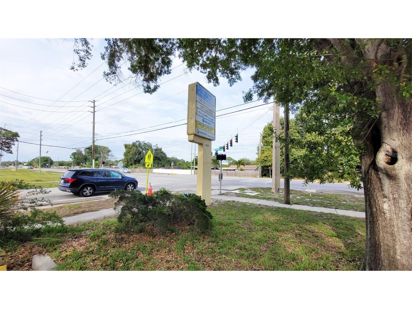 8588 Starkey Road Seminole FL 33777 W7863787 image5