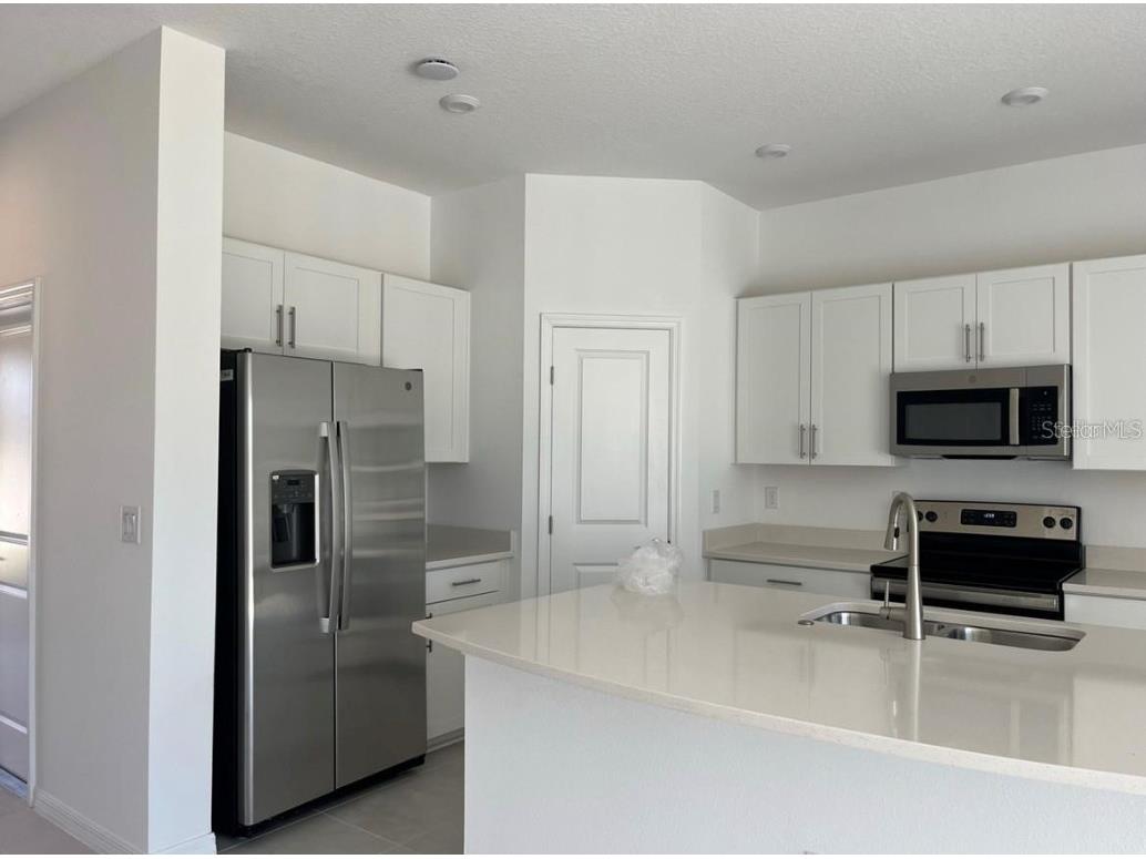 8589 Lunar Skye Street Sarasota FL 34241 A4653055 image7