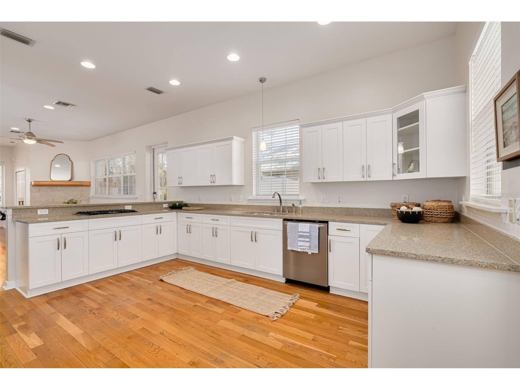 859 23rd Avenue N Saint Petersburg FL 33704 TB8440330 image11