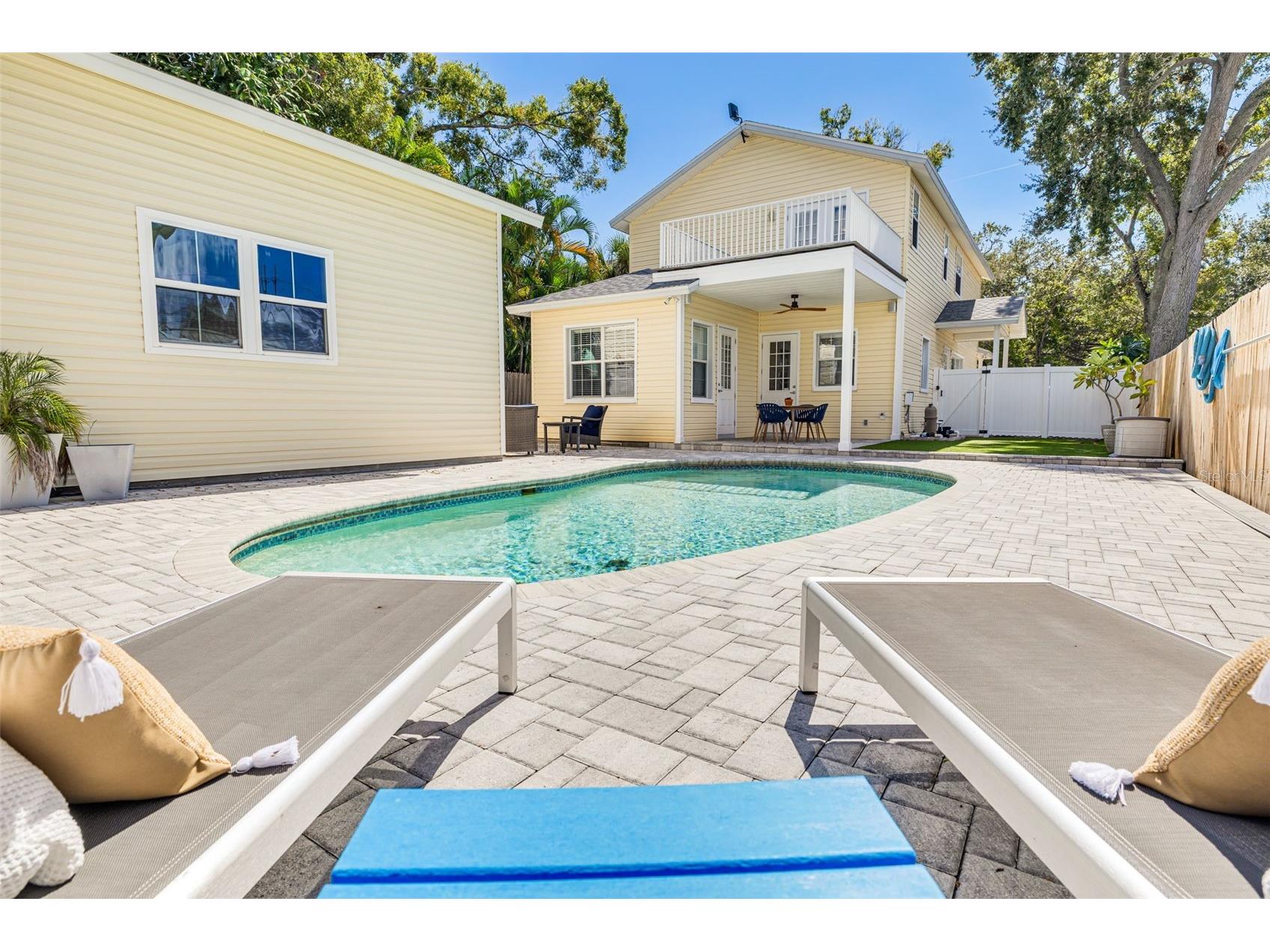 859 23rd Avenue N Saint Petersburg FL 33704 TB8440330 image22