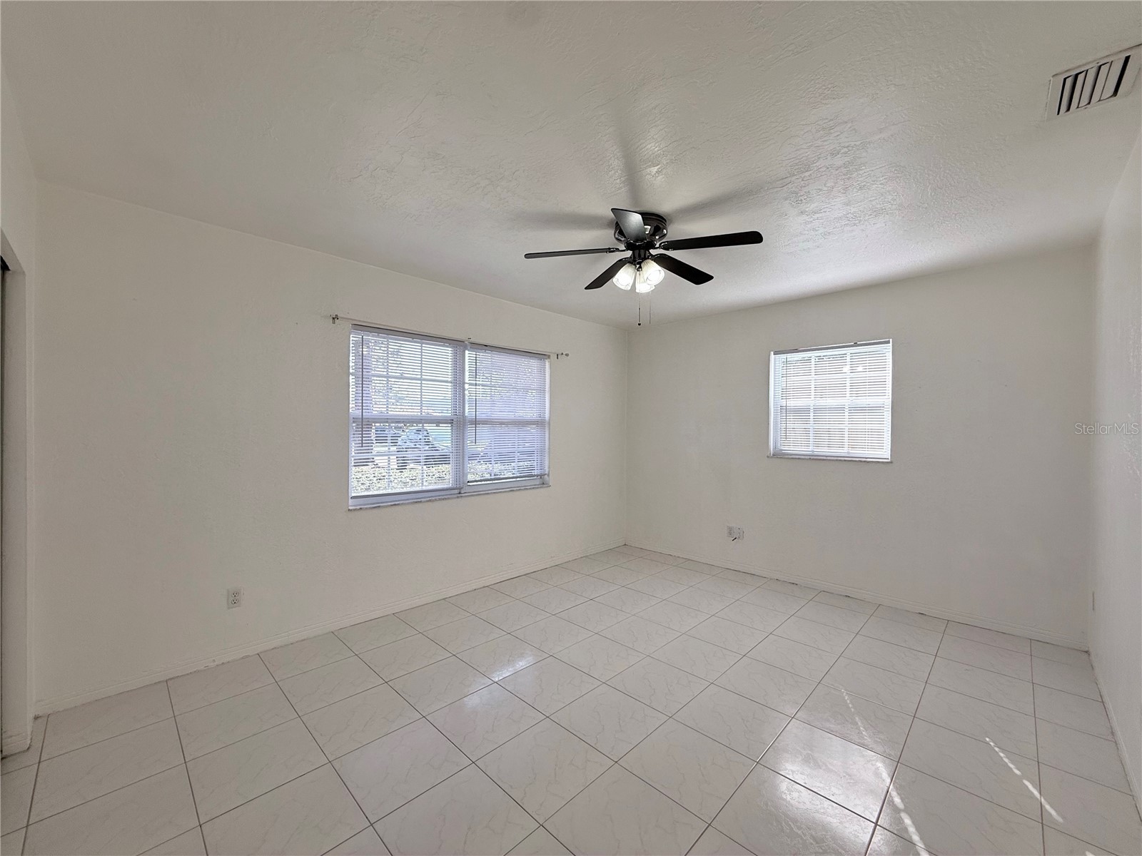 859 72nd Avenue N Saint Petersburg FL 33702 TB8486246 image13