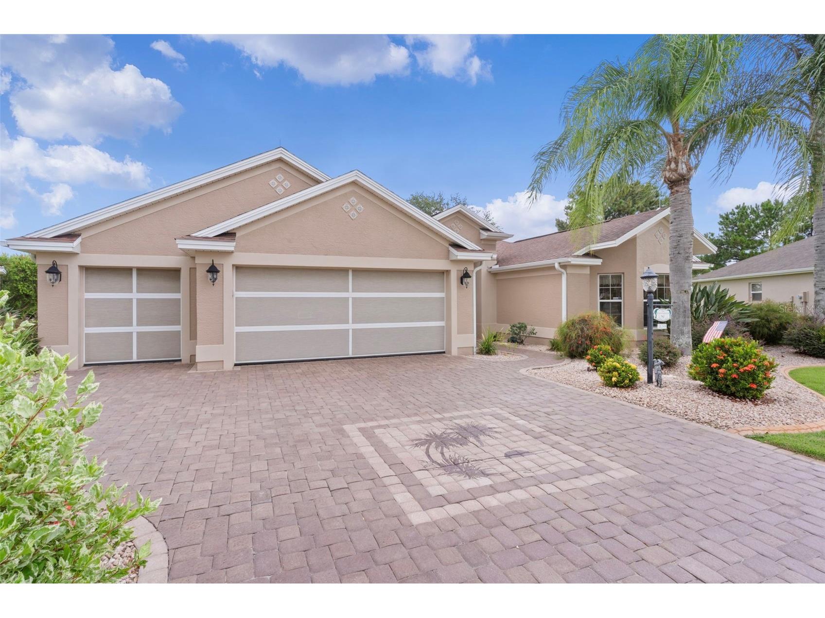 859 Chapman Loop The Villages FL 32162 G5101821 image1