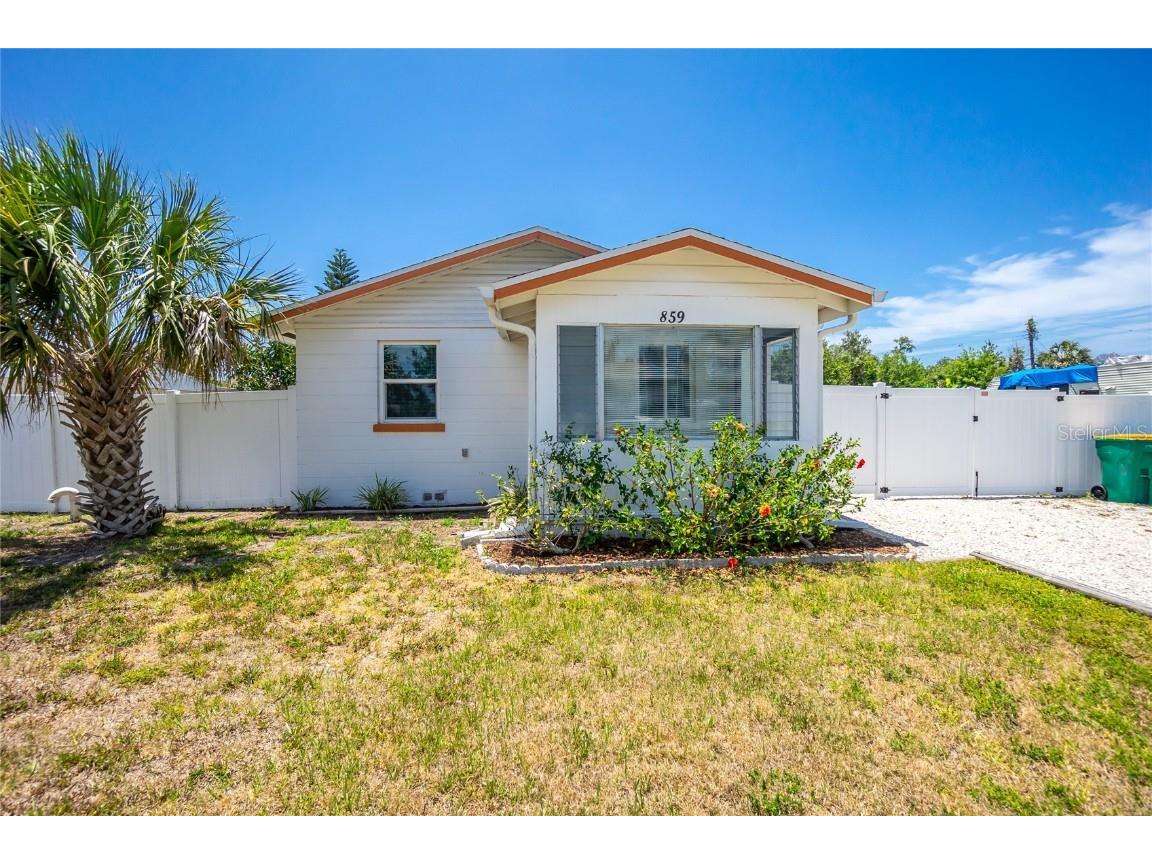 859 E 2nd Street Englewood FL 34223 D6144483 image1