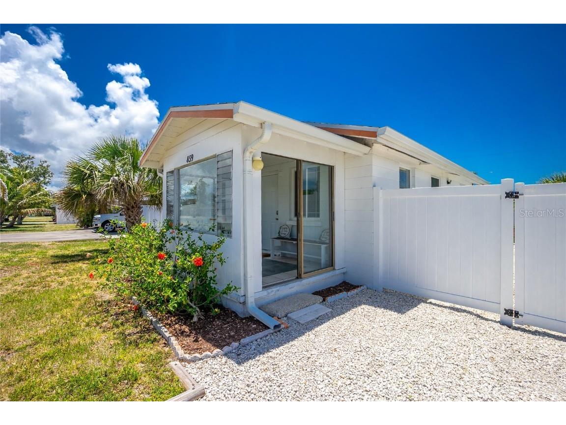 859 E 2nd Street Englewood FL 34223 D6144483 image4