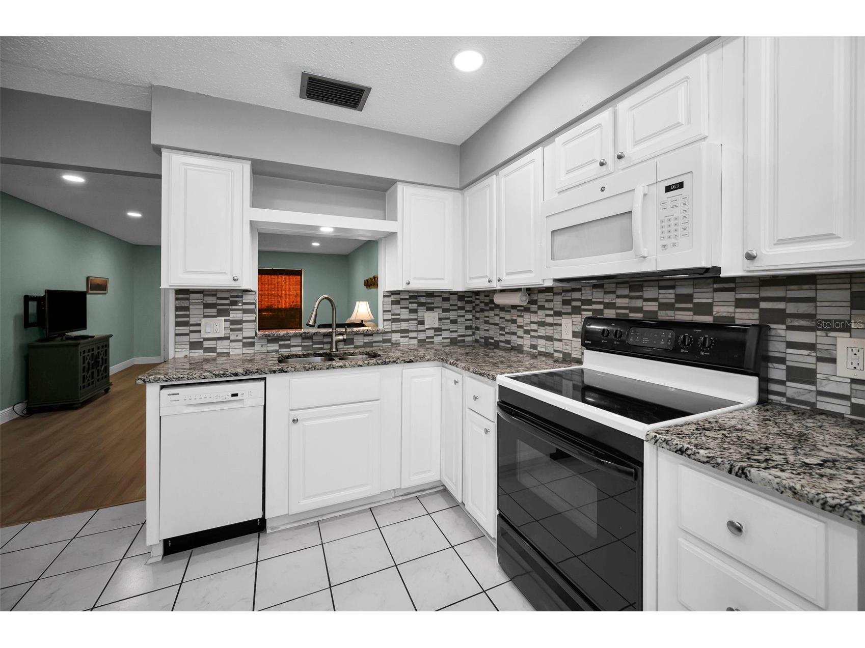 859 Oxford Court Dunedin FL 34698 TB8501250 image15