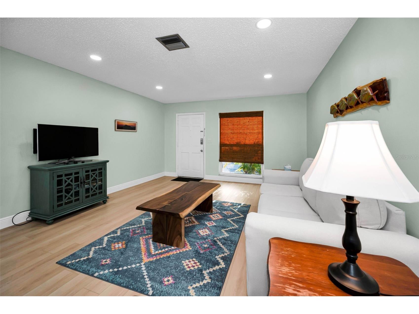 859 Oxford Court Dunedin FL 34698 TB8501250 image3