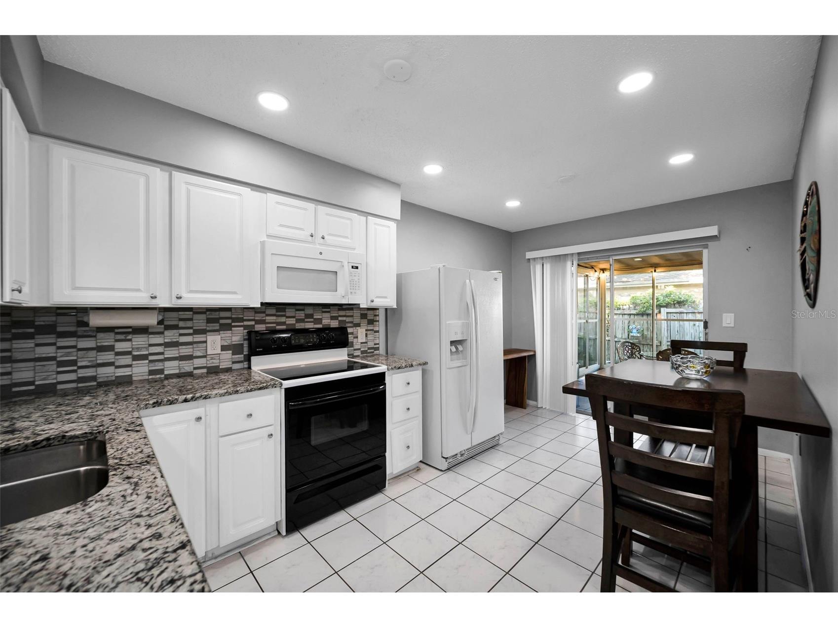859 Oxford Court Dunedin FL 34698 TB8501250 image8