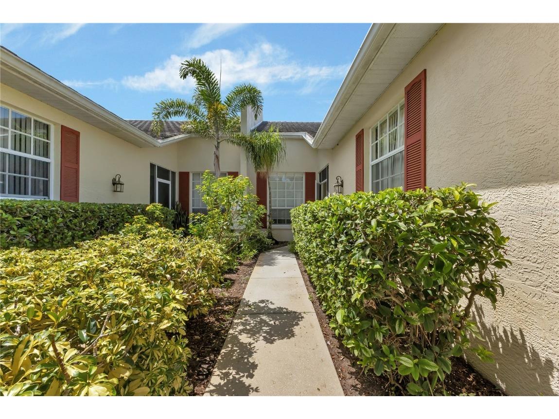 859 Tartan Drive #15 Venice FL 34293 C7480266 image1