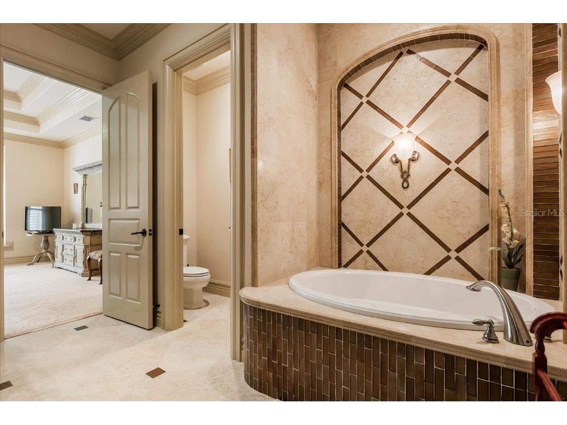 8590 Apache Trail Kissimmee FL 34747 O6296135 image76