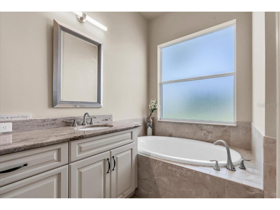 8591 Forsyth Drive Seminole FL 33772 TB8421990 image20