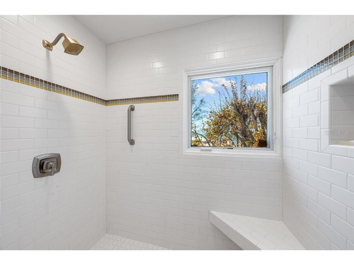 8592 Hidden Lagoon Road Sarasota FL 34242 - GULF OF MEXICO A4648285 image23