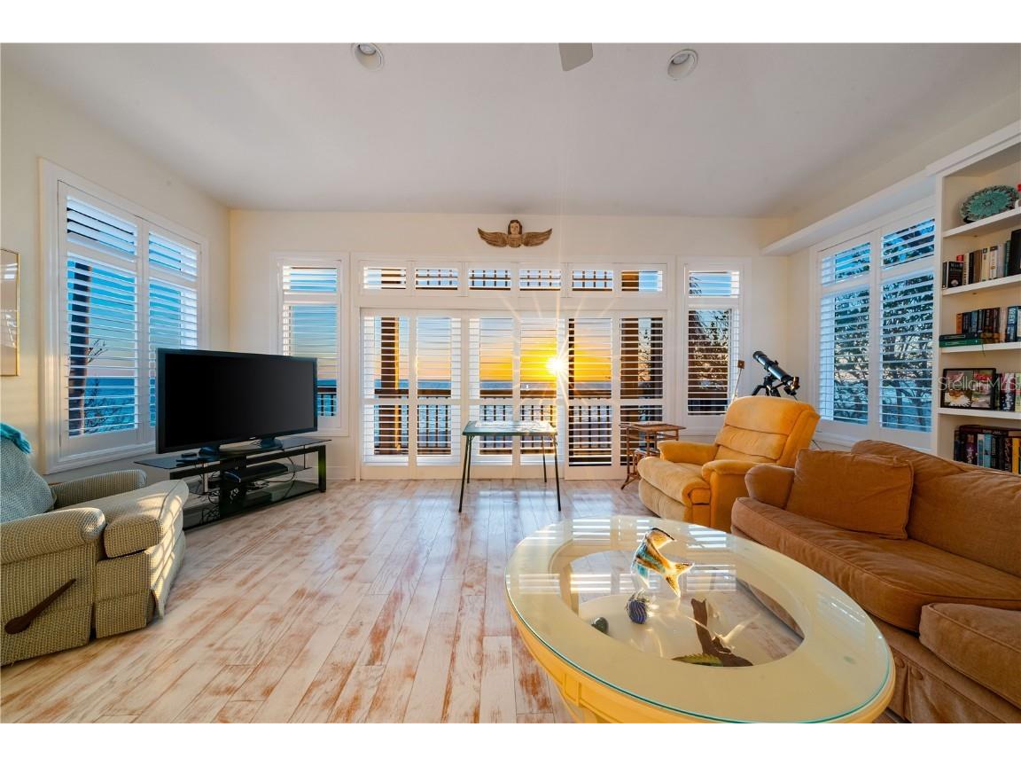 8592 Hidden Lagoon Road Sarasota FL 34242 - GULF OF MEXICO A4648285 image4