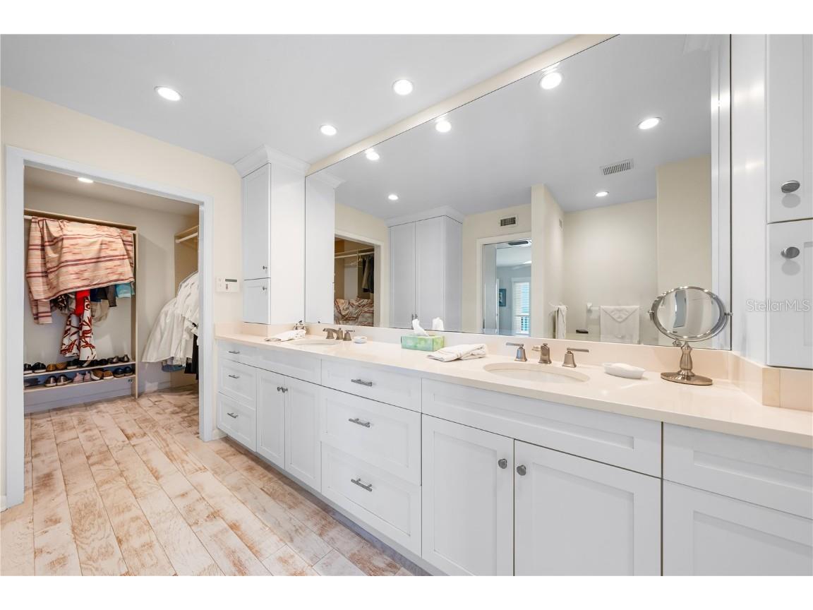 8592 Hidden Lagoon Road Sarasota FL 34242 - GULF OF MEXICO A4648285 image45