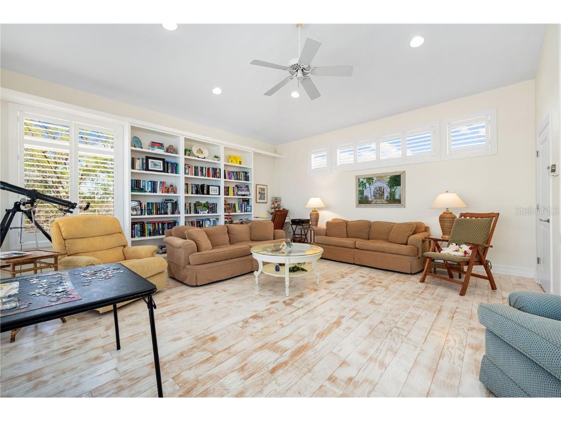 8592 Hidden Lagoon Road Sarasota FL 34242 - GULF OF MEXICO A4648285 image5