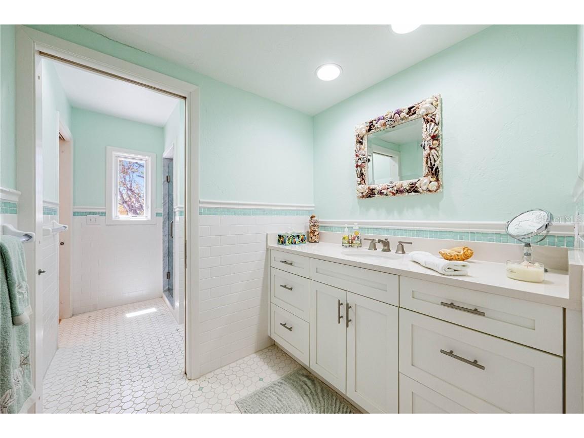 8592 Hidden Lagoon Road Sarasota FL 34242 - GULF OF MEXICO A4648285 image50