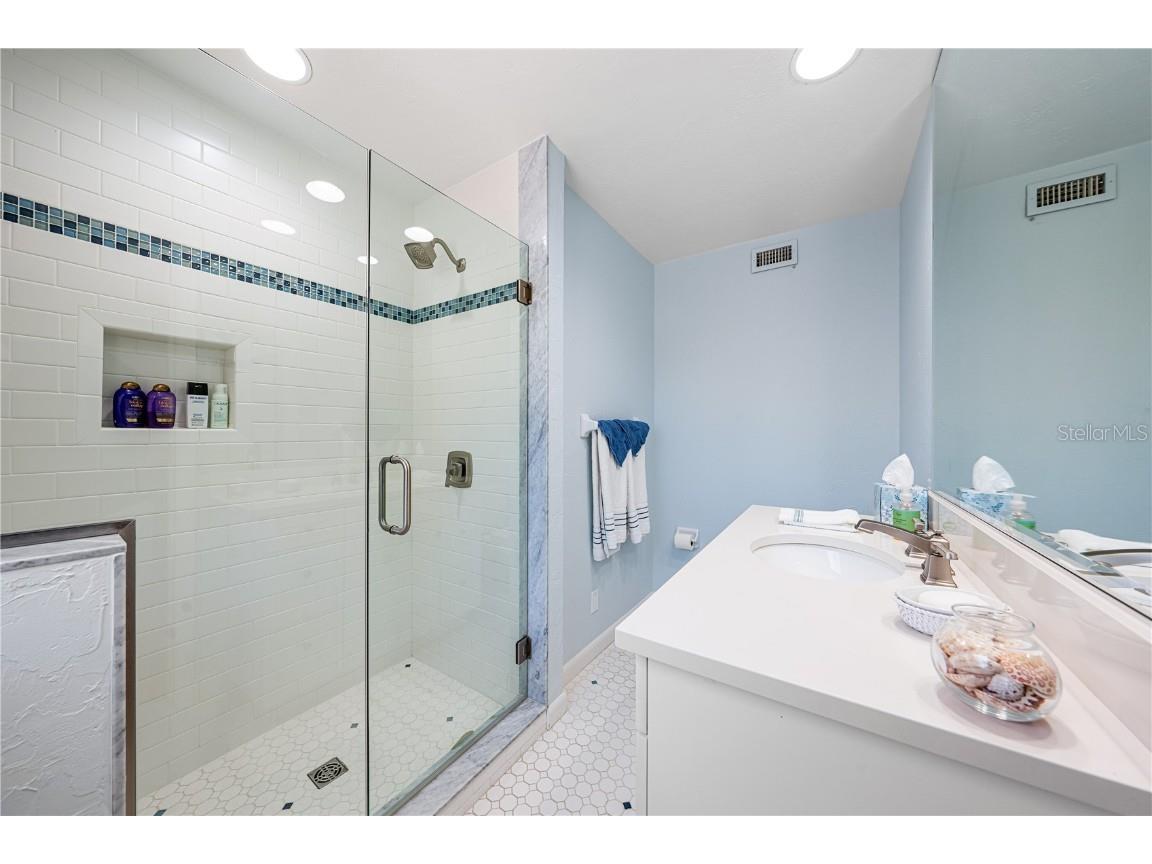 8592 Hidden Lagoon Road Sarasota FL 34242 - GULF OF MEXICO A4648285 image56