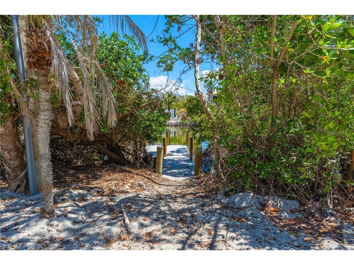8592 Hidden Lagoon Road Sarasota FL 34242 - GULF OF MEXICO A4648285 image75
