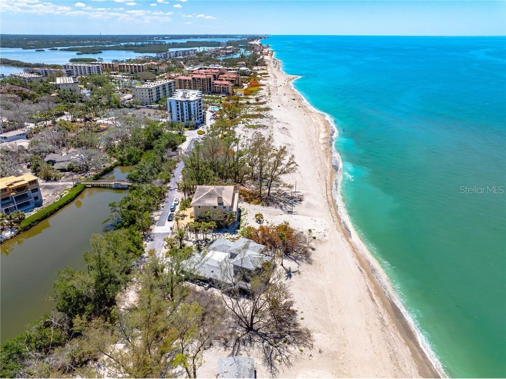 8592 Hidden Lagoon Road Sarasota FL 34242 - GULF OF MEXICO A4648285 image87