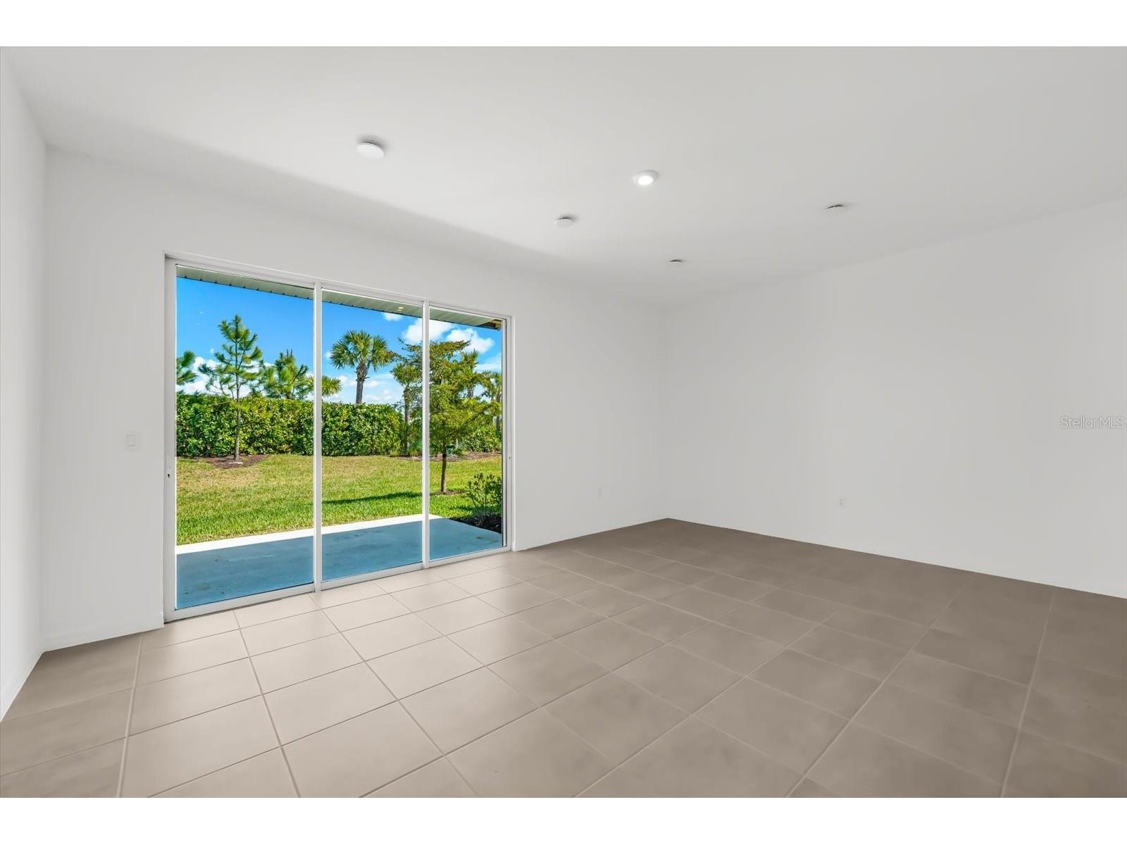8592 Lunar Skye Street Sarasota FL 34241 A4684224 image19