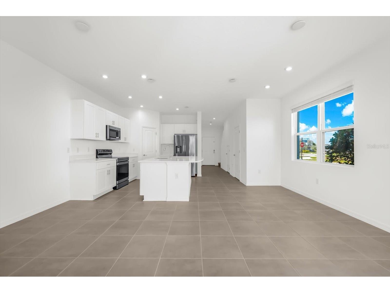 8592 Lunar Skye Street Sarasota FL 34241 A4684224 image21