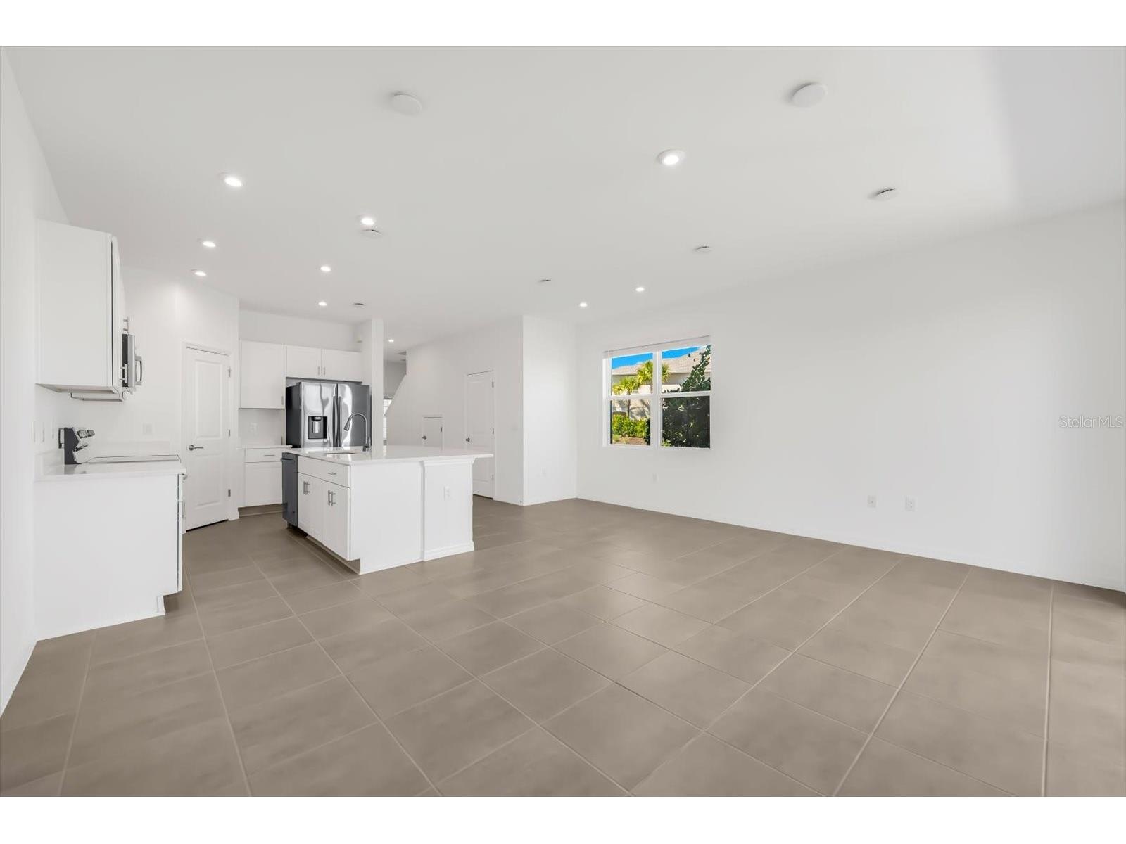 8592 Lunar Skye Street Sarasota FL 34241 A4684224 image22