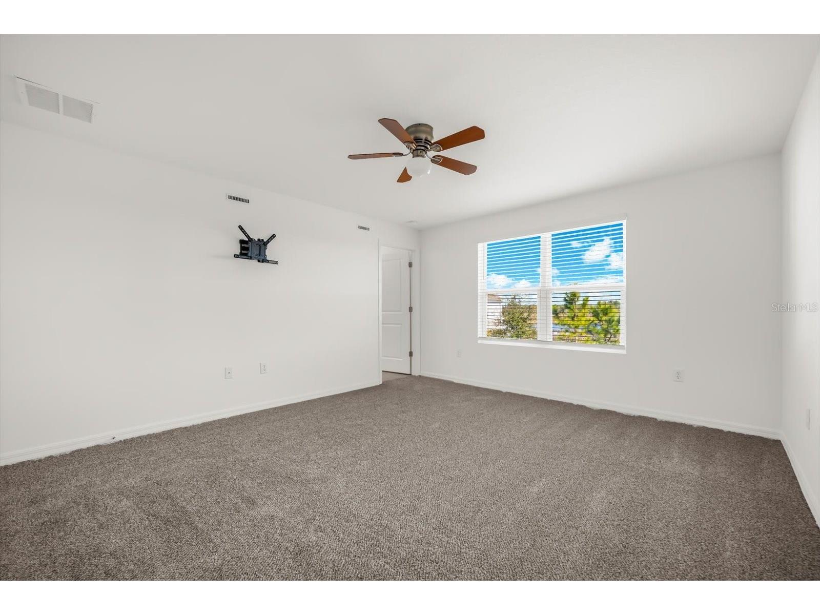 8592 Lunar Skye Street Sarasota FL 34241 A4684224 image40