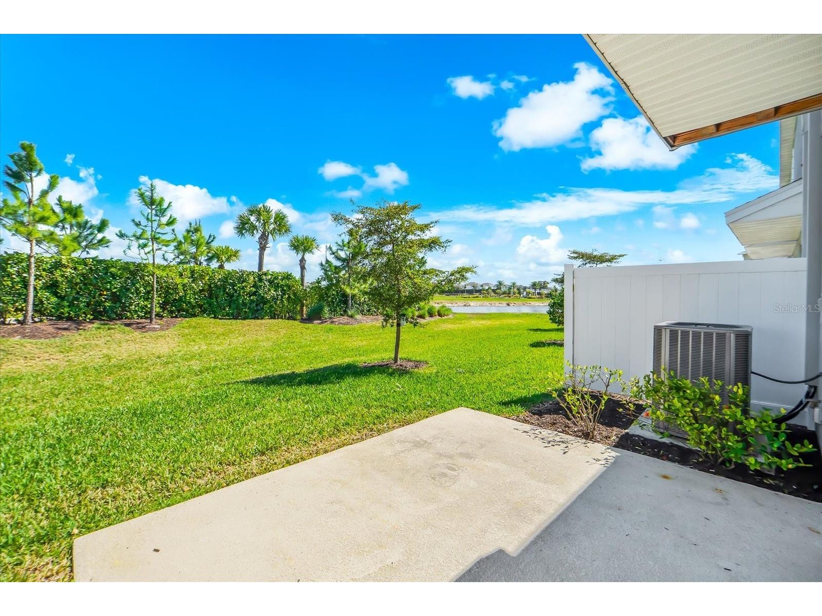 8592 Lunar Skye Street Sarasota FL 34241 A4684224 image47