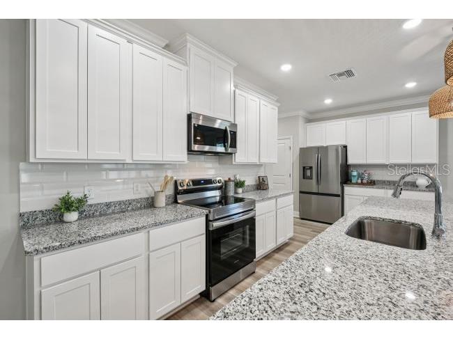 8592 Oakstone Circle Leesburg FL 34748 O6396600 image7