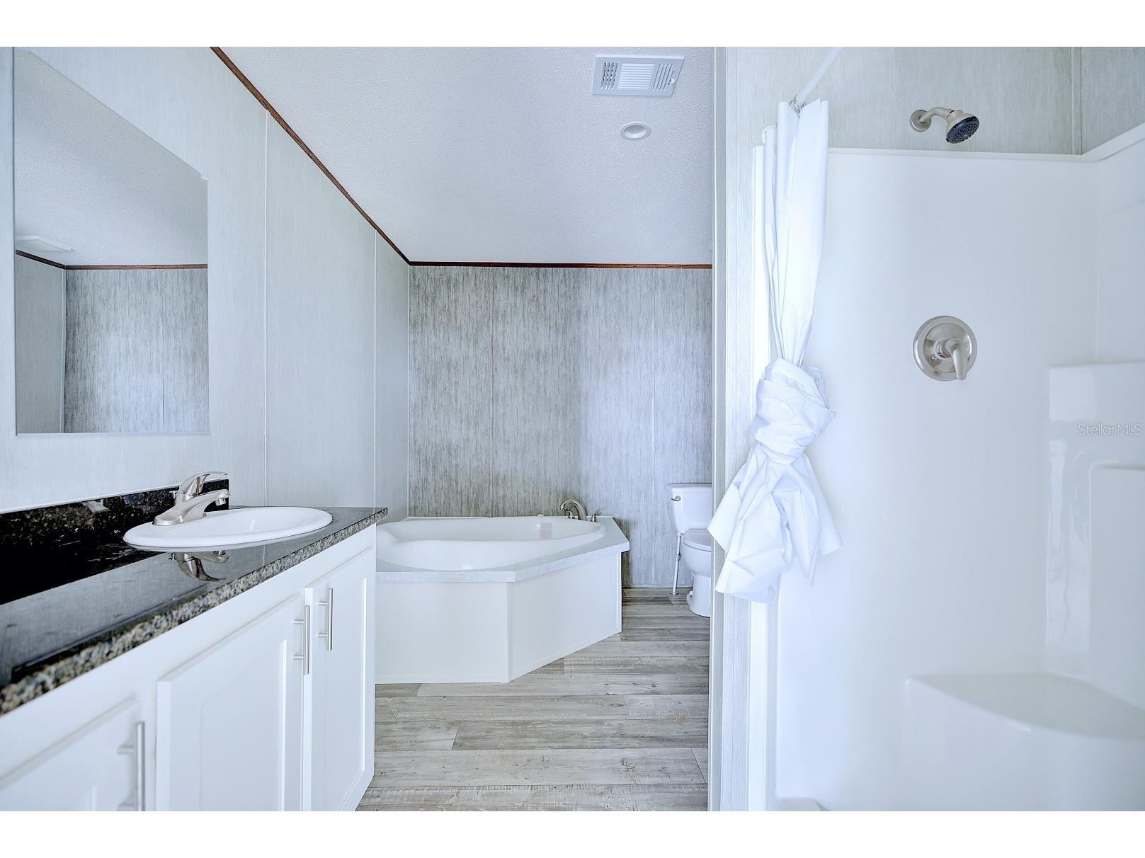 8595 NW 13th Court Ocala FL 34475 O6352220 image24