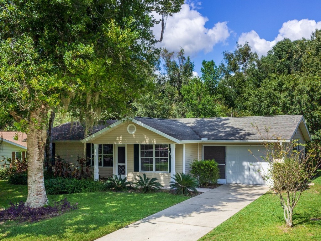 8597 SW 108th Place Road Ocala FL 34481 OM628972 image1