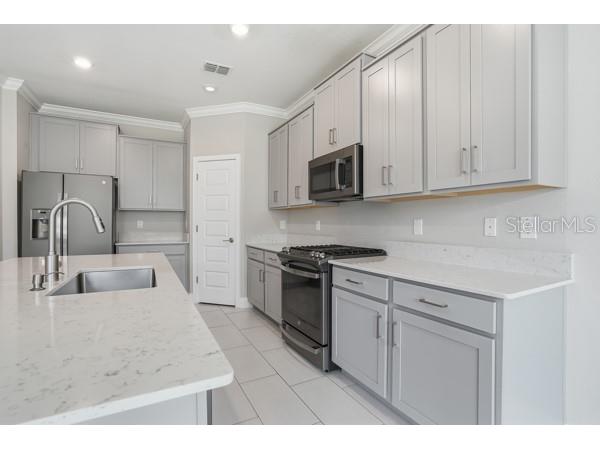 8598 Campus Woods Way New Port Richey FL 34655 W7885270 image7