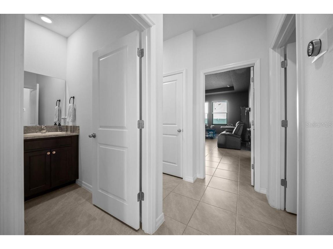 8598 SW 59th Terrace Ocala FL 34476 OM713972 image54