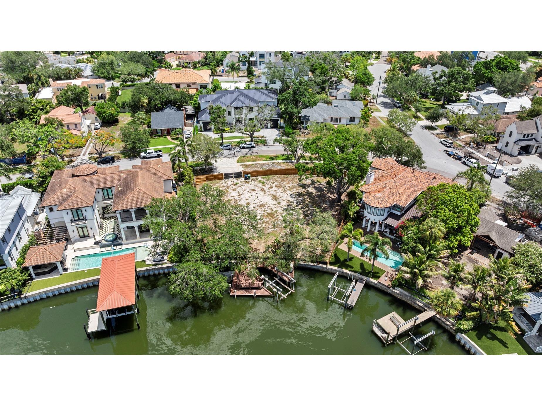 86 Bahama Circle Tampa FL 33606 TB8526792 image12