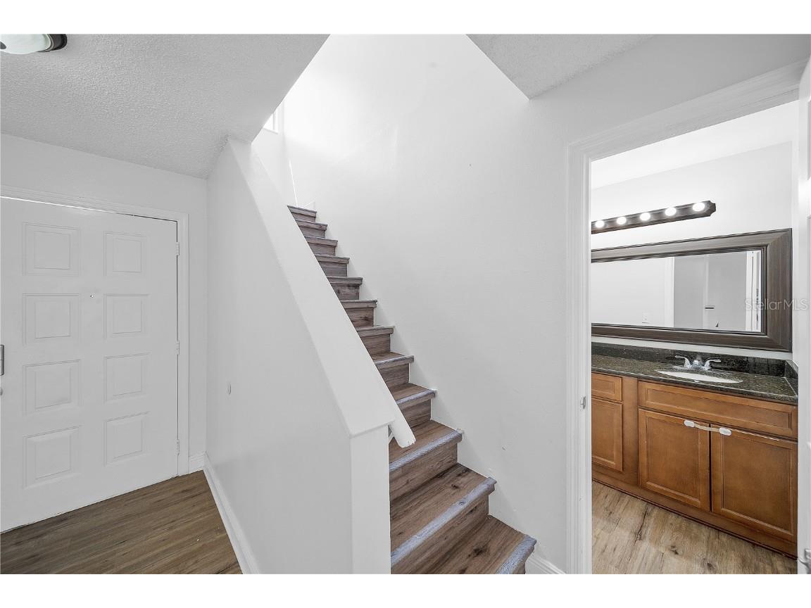 86 Silver Park Circle Kissimmee FL 34743 O6332172 image10