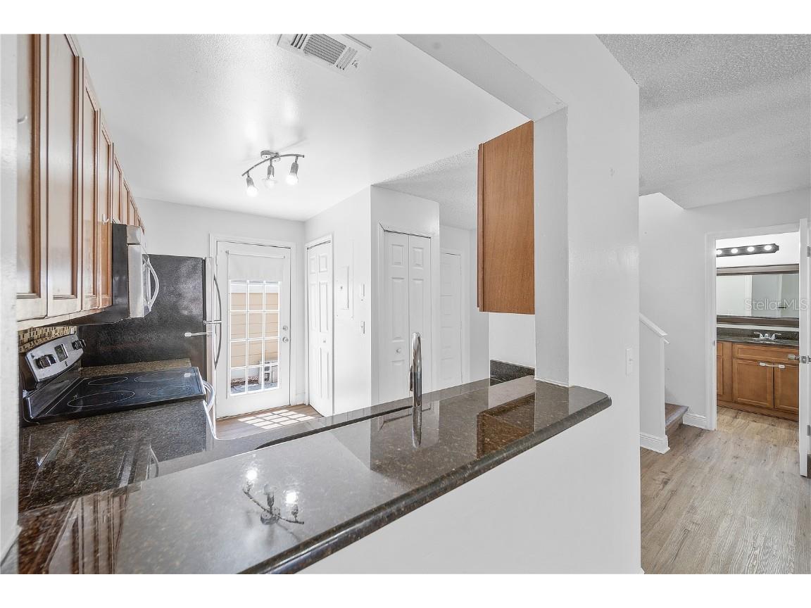 86 Silver Park Circle Kissimmee FL 34743 O6332172 image6