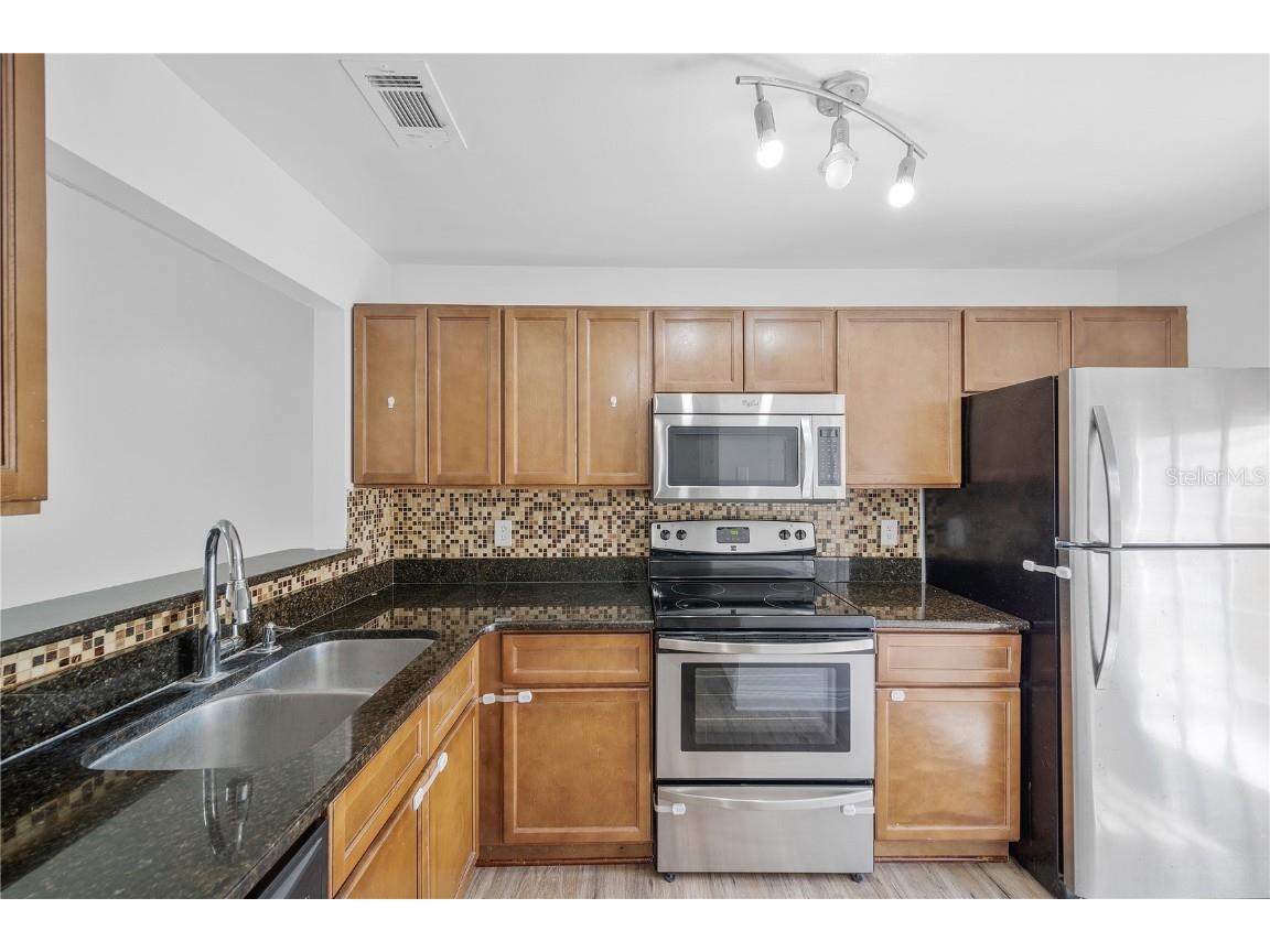 86 Silver Park Circle Kissimmee FL 34743 O6332172 image7