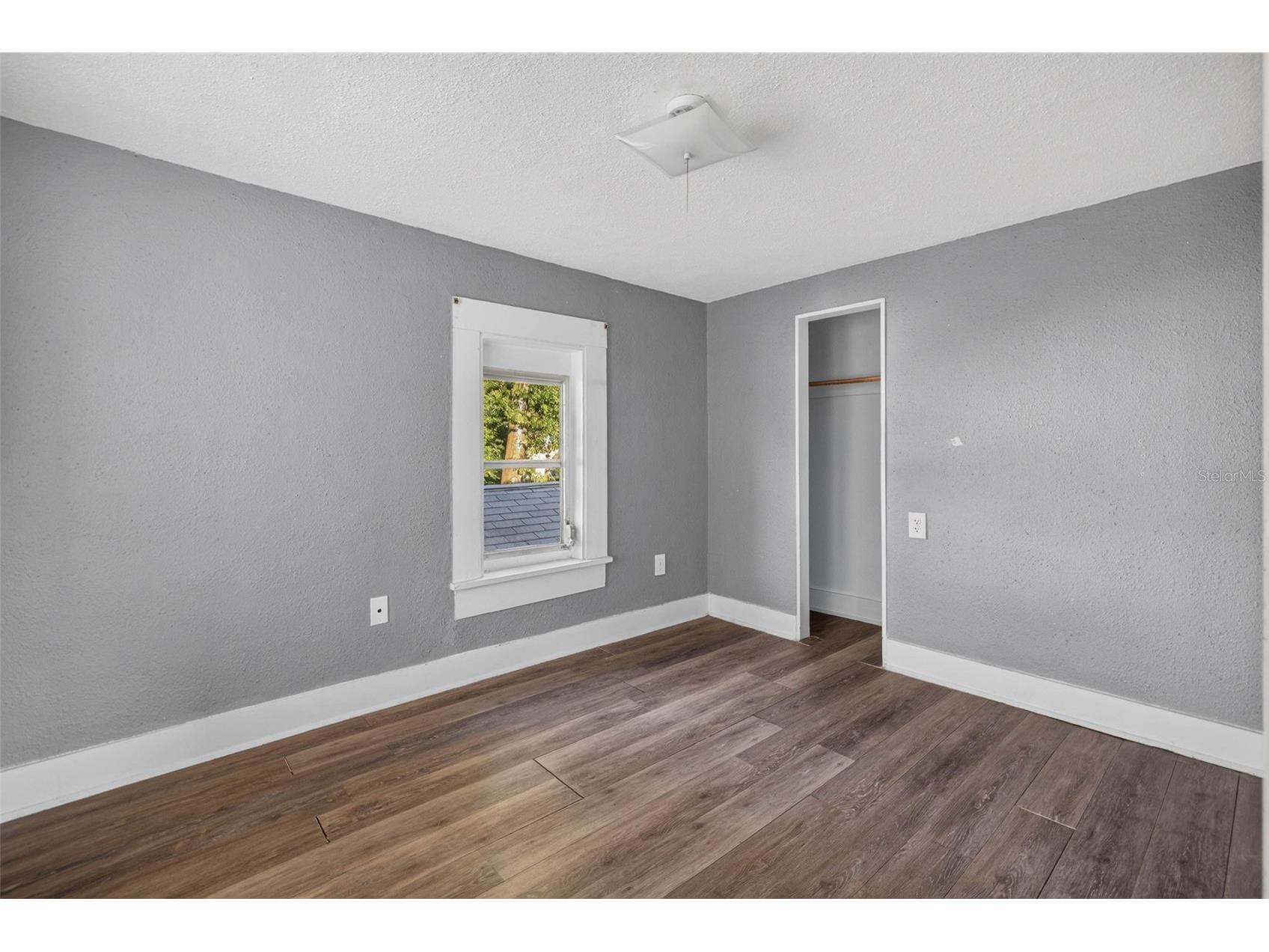 860 12th Avenue N Saint Petersburg FL 33701 TB8517559 image14