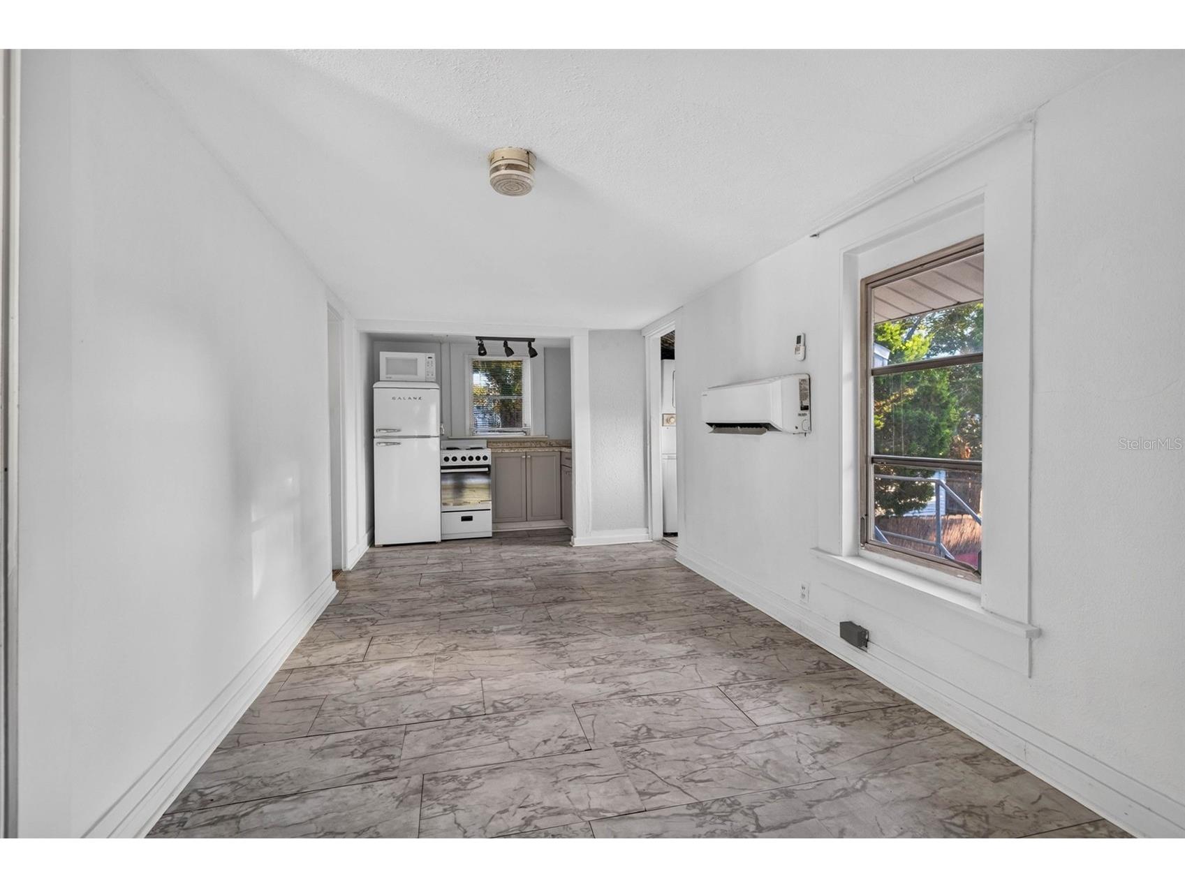 860 12th Avenue N Saint Petersburg FL 33701 TB8517559 image9