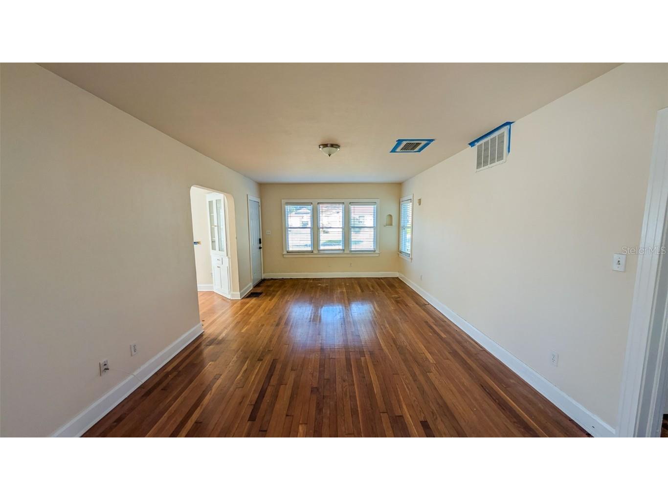 860 16th Avenue S Saint Petersburg FL 33701 TB8454354 image15