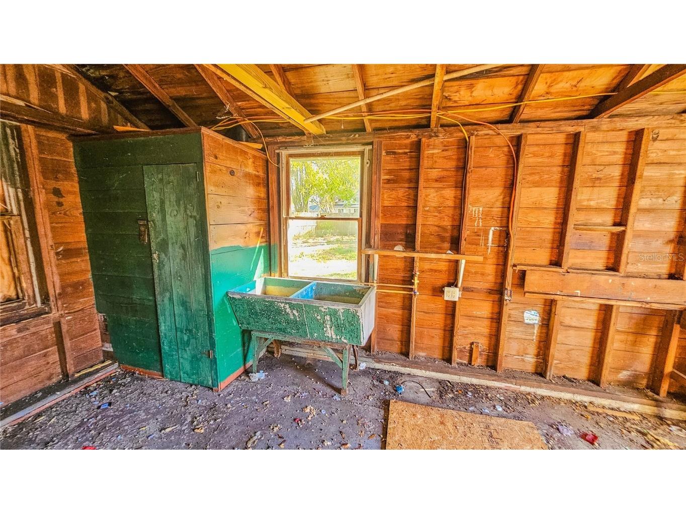 860 16th Avenue S Saint Petersburg FL 33701 TB8454354 image37