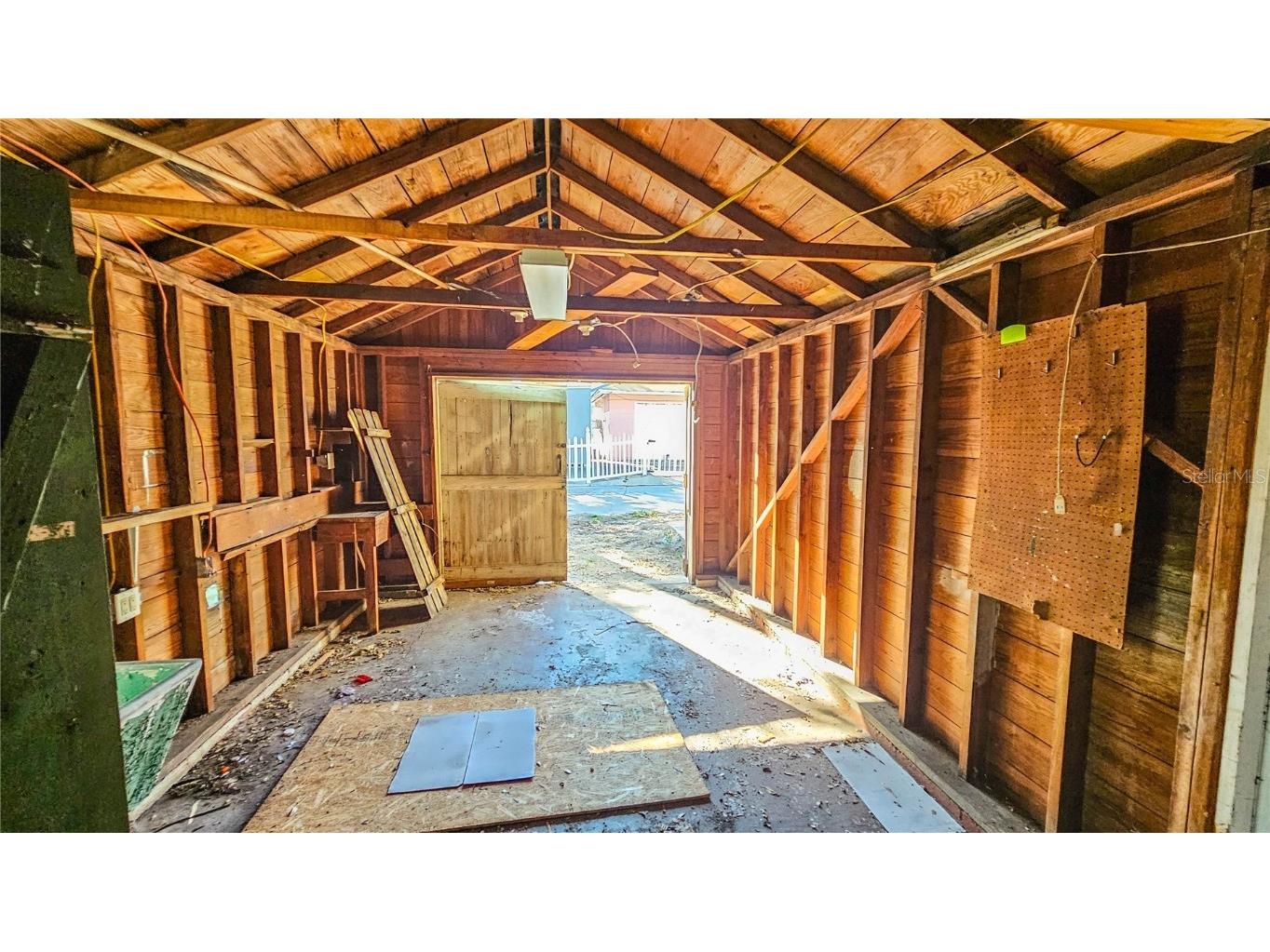 860 16th Avenue S Saint Petersburg FL 33701 TB8454354 image38