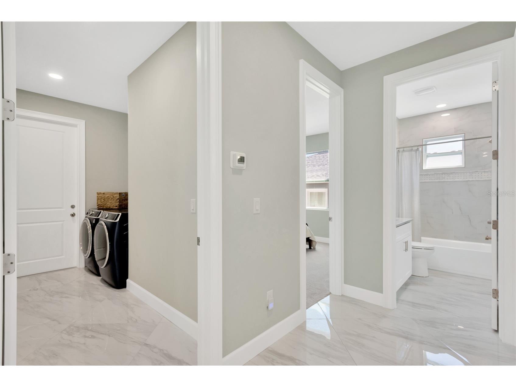 860 17th Avenue S Saint Petersburg FL 33701 TB8424477 image16