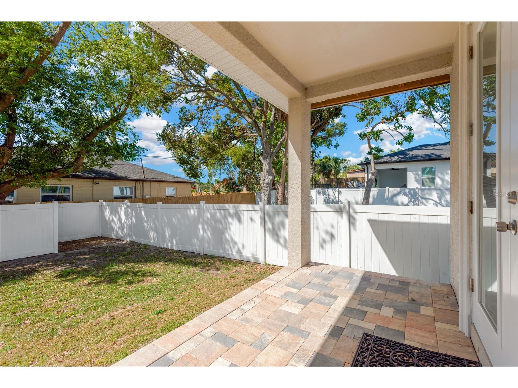 860 17th Avenue S Saint Petersburg FL 33701 TB8424477 image17