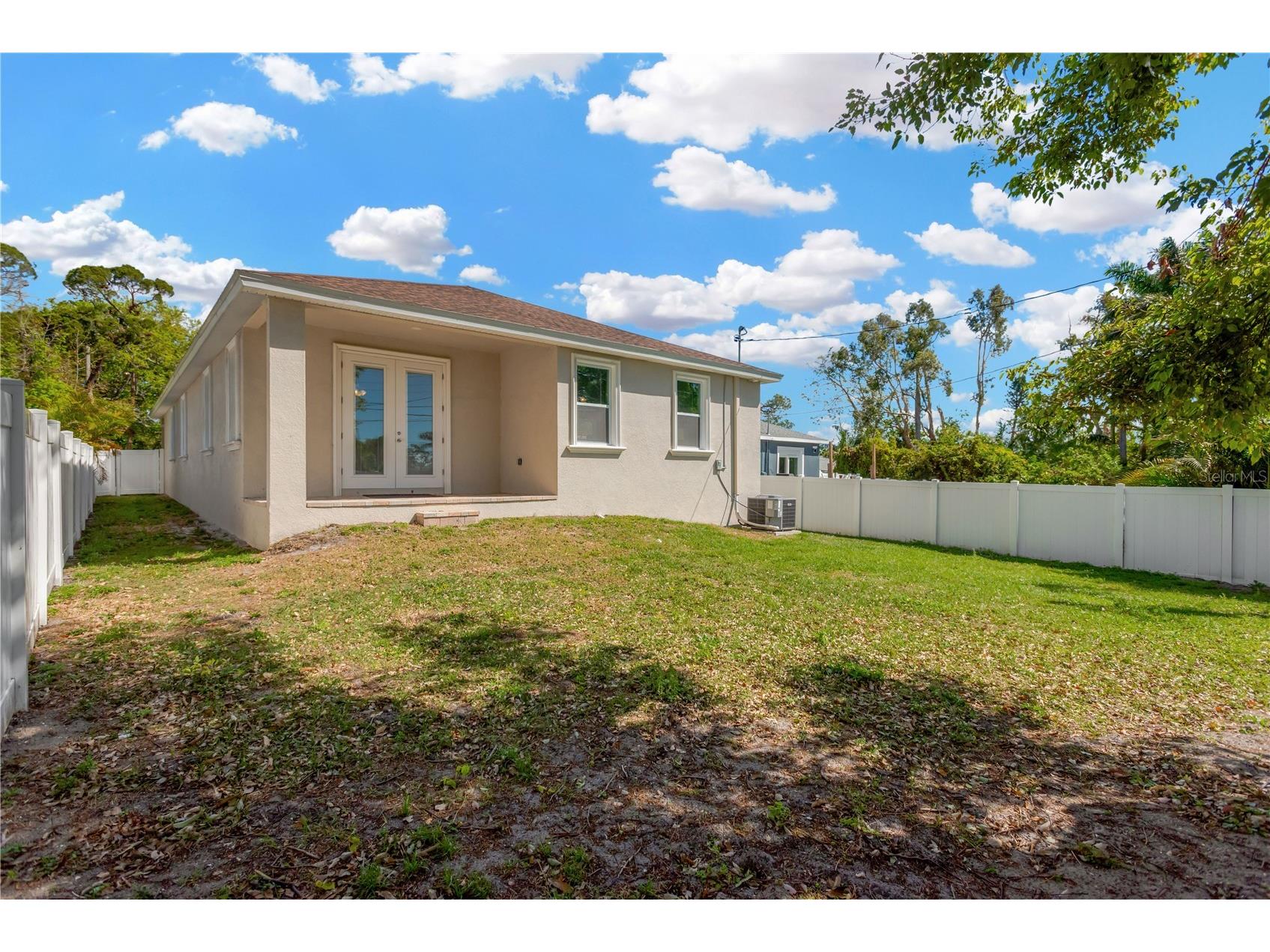 860 17th Avenue S Saint Petersburg FL 33701 TB8424477 image19