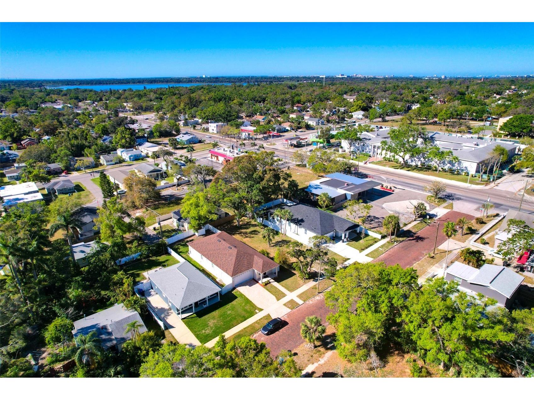 860 17th Avenue S Saint Petersburg FL 33701 TB8424477 image31